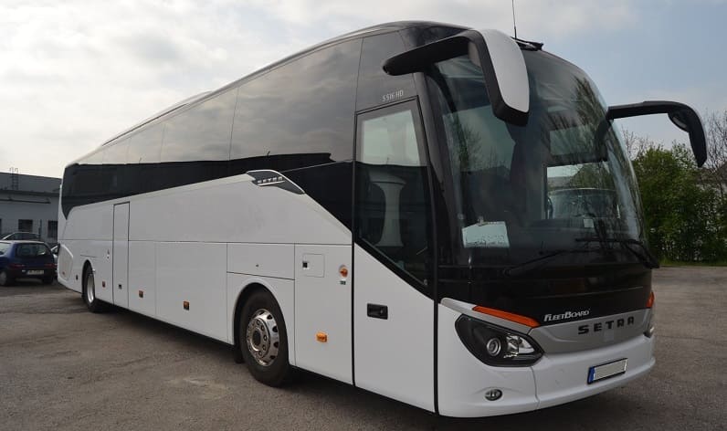 Pays de la Loire: Buses company in Laval in Laval and France